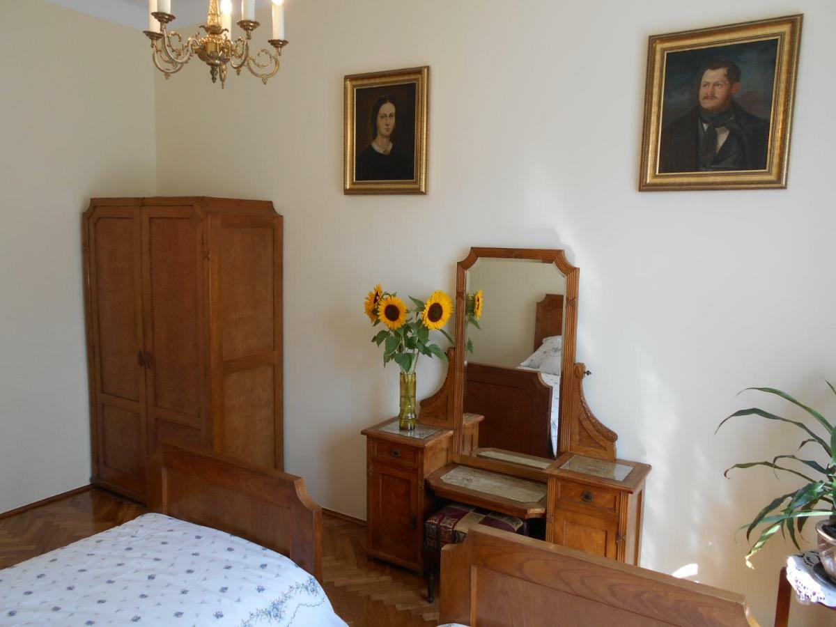 Apartament Krakowski Styl Buitenkant foto